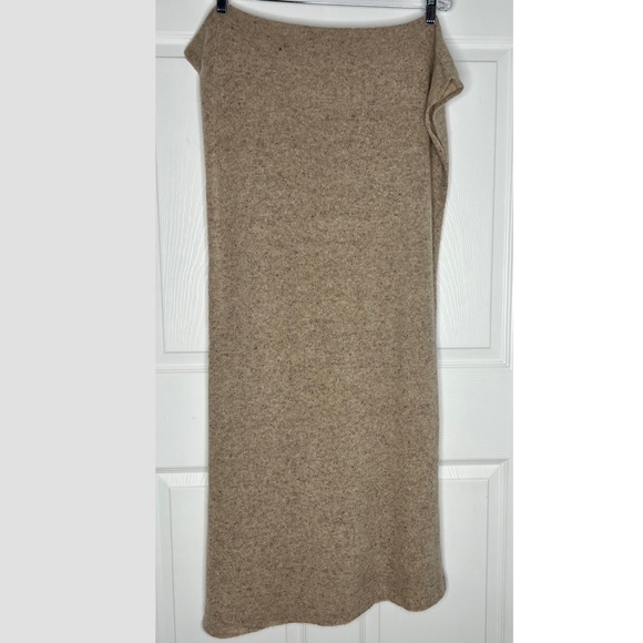 Autumn Cashmere Taupe Scarf Wrap Sz One Size - Picture 11 of 14